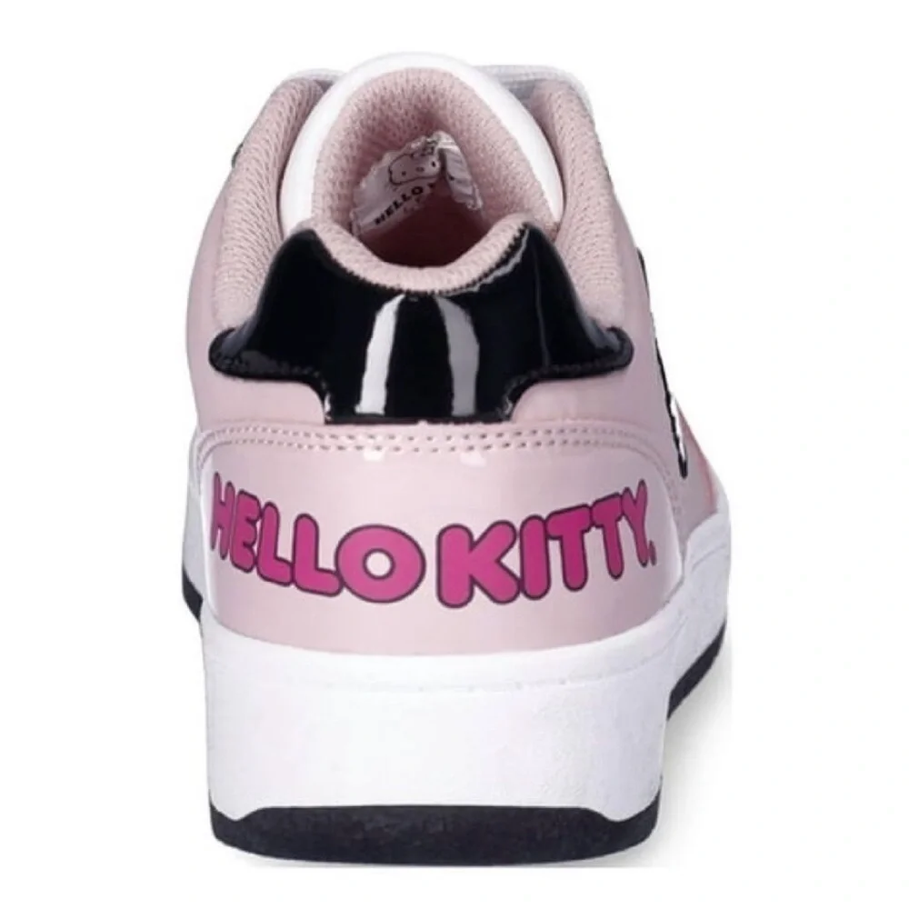 NWT Sanrio Hello Kitty sneakers athletic shoes 8